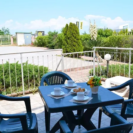 мезонет сиракови * Sosopol